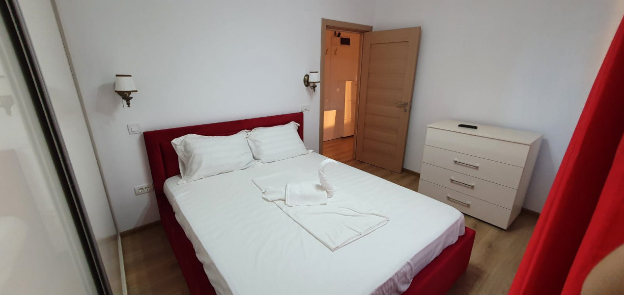 Apartament 3 camere - Vedere frontala spre lac - Mamaia 