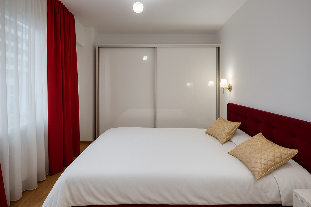 Apartament 3 camere - Vedere frontala spre lac - Mamaia - T. Lung 