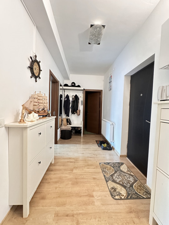 Apartament decomandat 3 camere-curte+loc de parcare subteran -Compozitori
