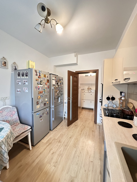 Apartament decomandat 3 camere-curte+loc de parcare subteran -Compozitori