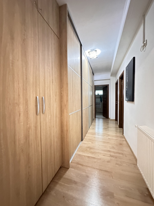 Apartament decomandat 3 camere-curte+loc de parcare subteran -Compozitori