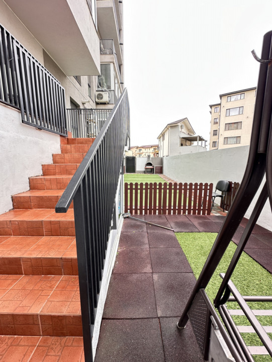 Apartament decomandat 3 camere-curte+loc de parcare subteran -Compozitori
