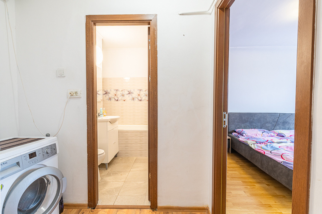 Apartament 3 camere | Decomandat | Loc de pacare | Casa de cultură 