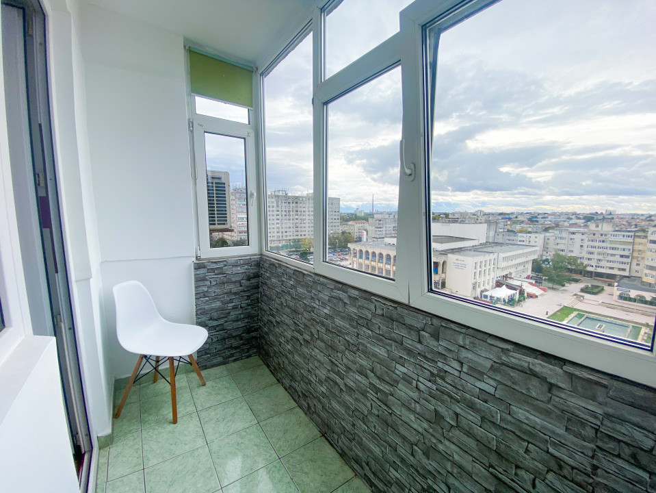 Apartament 3 camere | Decomandat | Loc de pacare | Casa de cultură 
