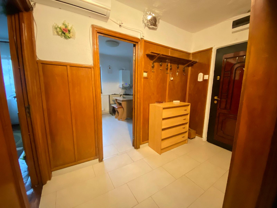 Apartament decomandat 3 camere-Inel II 