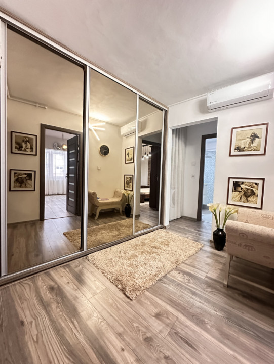 Apartament decomandat 2 camere +loc de parcare -Casa de Cultura 