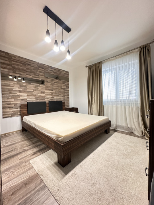 Apartament decomandat 2 camere +loc de parcare -Casa de Cultura 