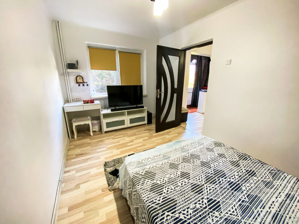 Apartament 2 camere Semidecomandat | zona Campus | Parcare privata
