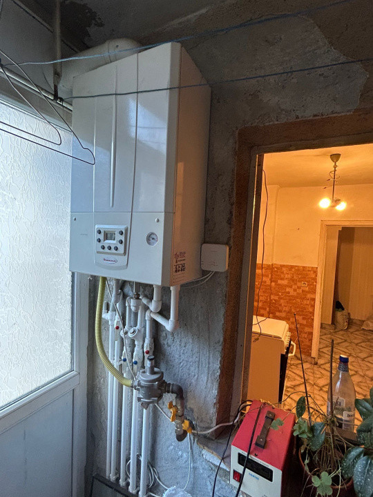 Apartament DECOMANDAT 2 camere-INEL II+loc de parcare 