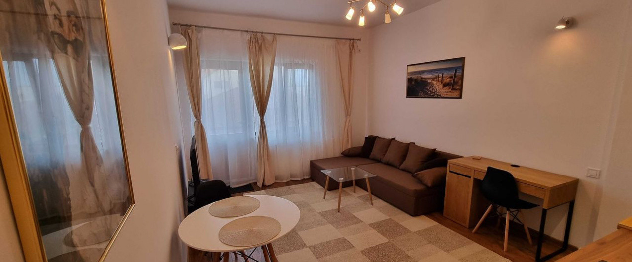 Ap 2 camere, termen lung, Peninsula zona Cazino. Balcon, baie cu cada