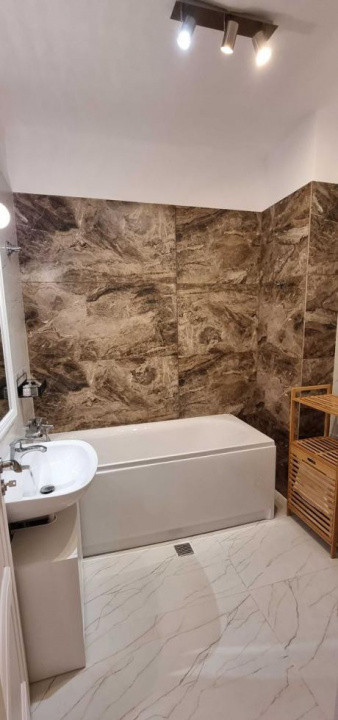Ap 2 camere, termen lung, Peninsula zona Cazino. Balcon, baie cu cada
