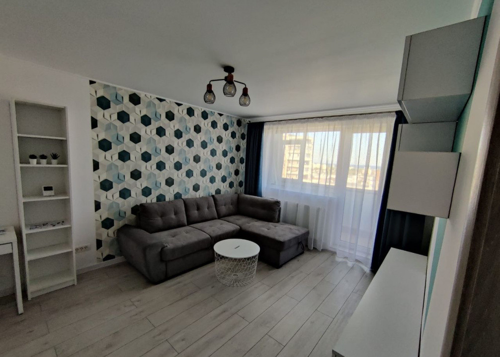 Apartament cu 2 camere decomandat- Boema