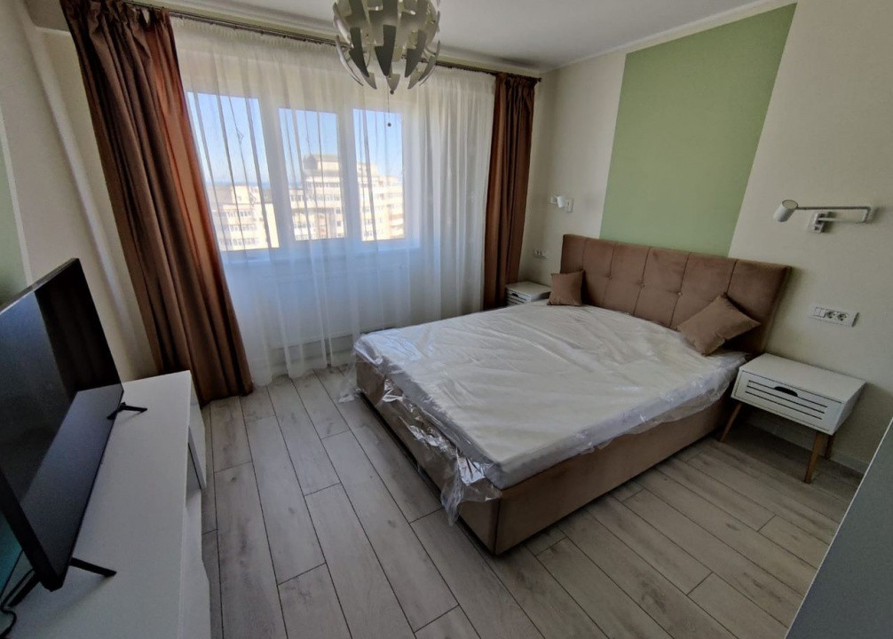 Apartament cu 2 camere decomandat- Boema