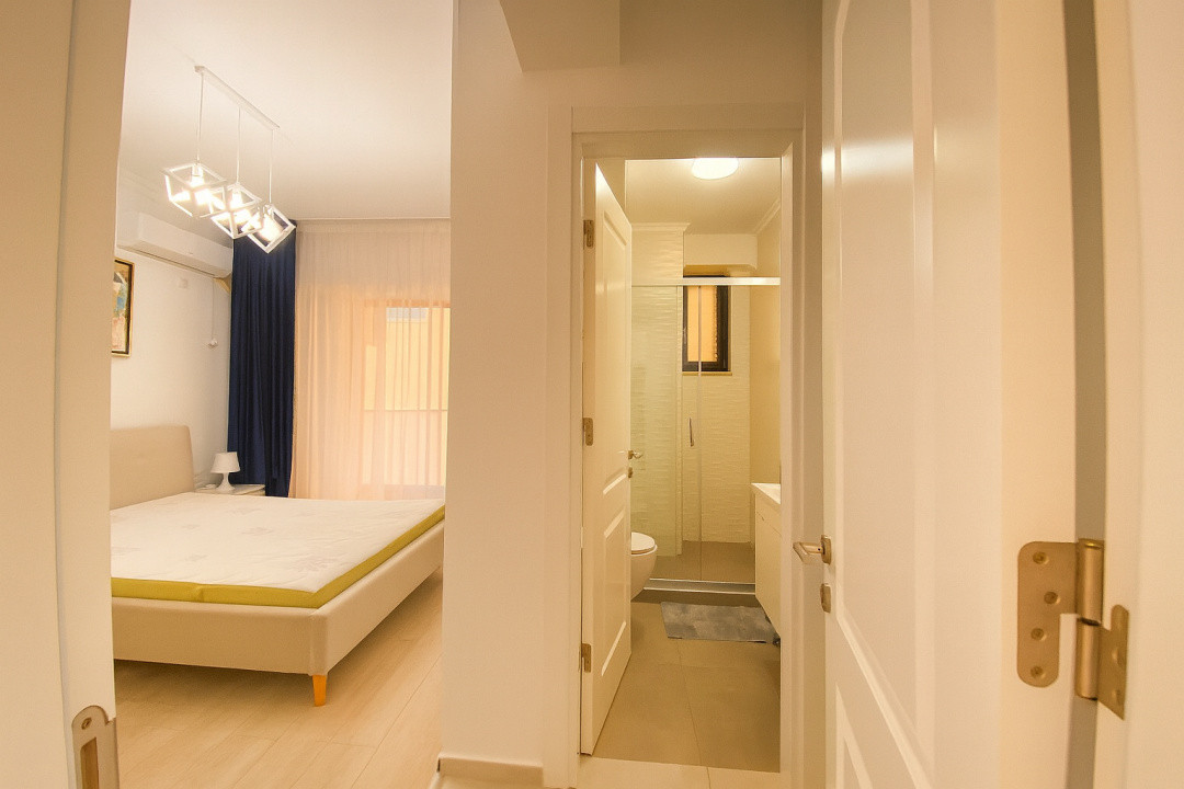 Apartament 3 camere | Solid House Butoaie | Vedere frontală spre lac 