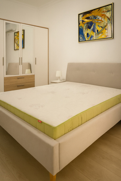 Apartament 3 camere | Solid House Butoaie | Vedere frontală spre lac 