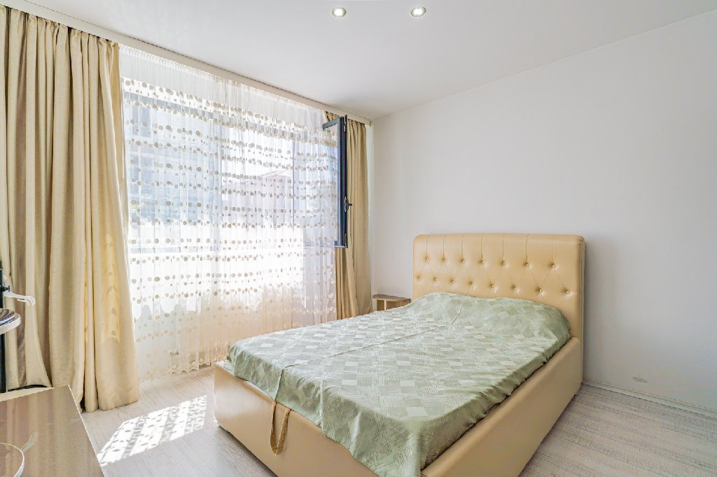 Casa P+M | Teren generos| Kamsas