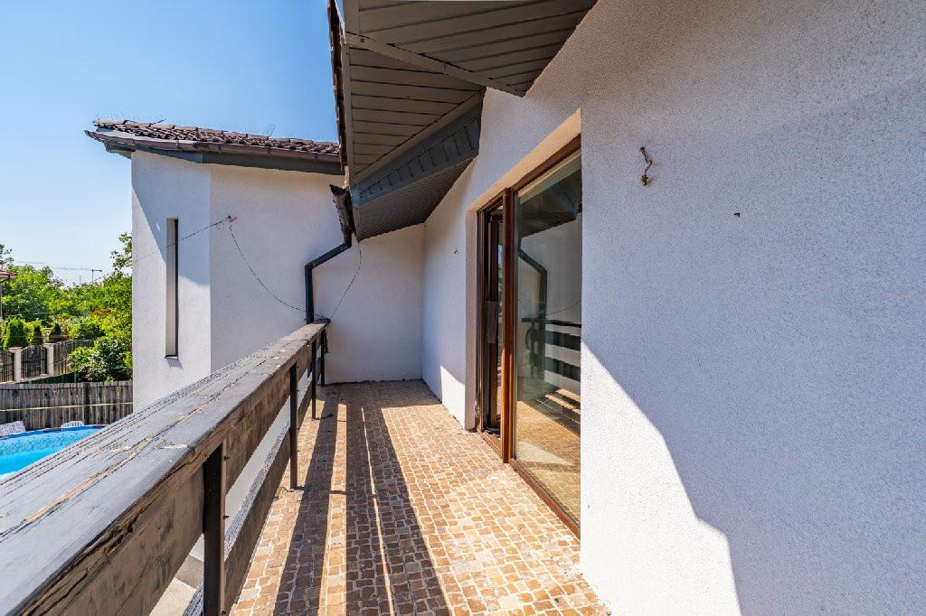 Casa P+M | Teren generos| Kamsas