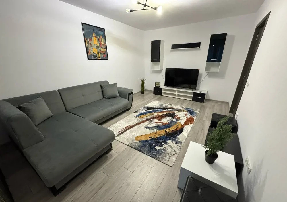 Apartament 2 camere | Tomis Nord | Termen Lung | Recent renovat | Decomandat