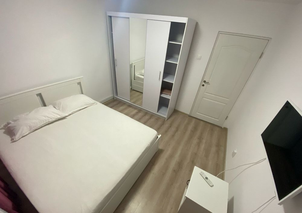 Apartament cu 2 camere /55 mp /situat în zona City Park/centrală proprie