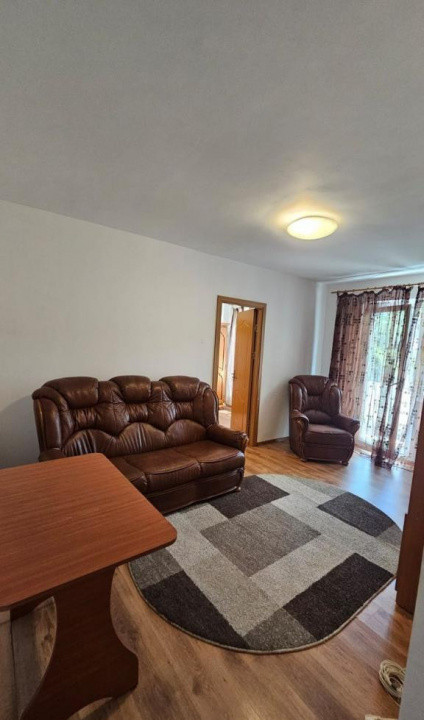 Apartament cu 2 camere/ balcon/zona Doraly Mall
