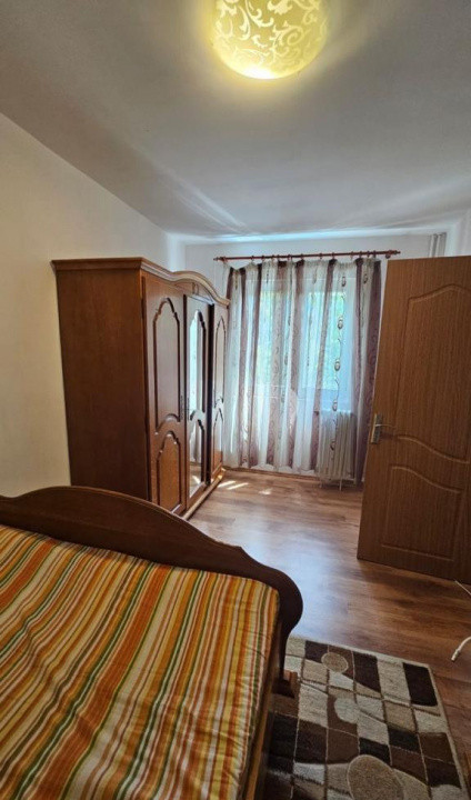 Apartament cu 2 camere/ balcon/zona Doraly Mall