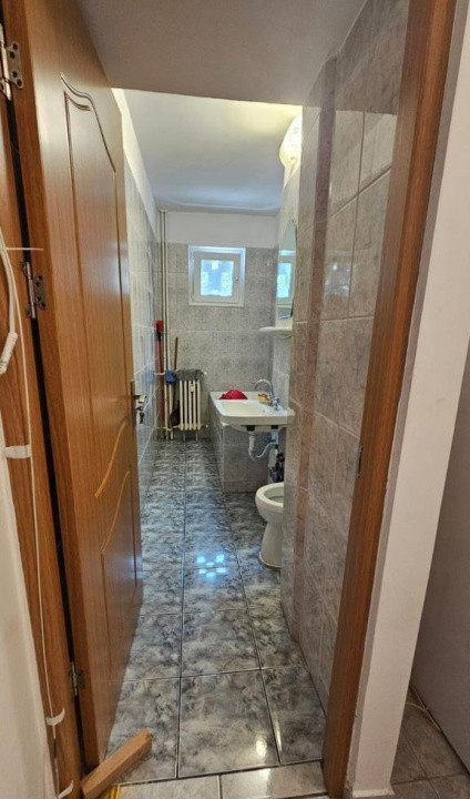 Apartament cu 2 camere/ balcon/zona Doraly Mall