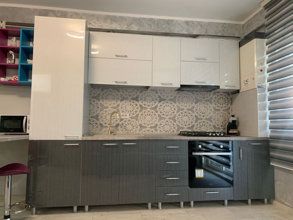 Apartament cu 2 camere și vedere la mare, la 80 de m distanta fata de plaja