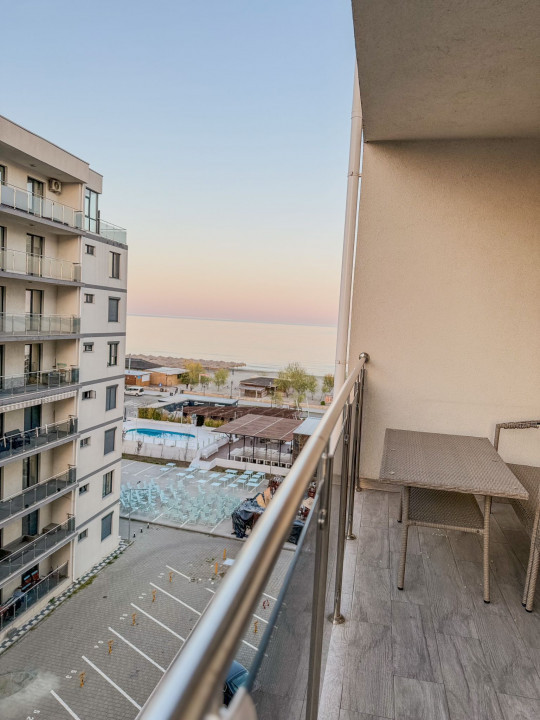 Apartament cu 2 camere și vedere la mare, la 80 de m distanta fata de plaja