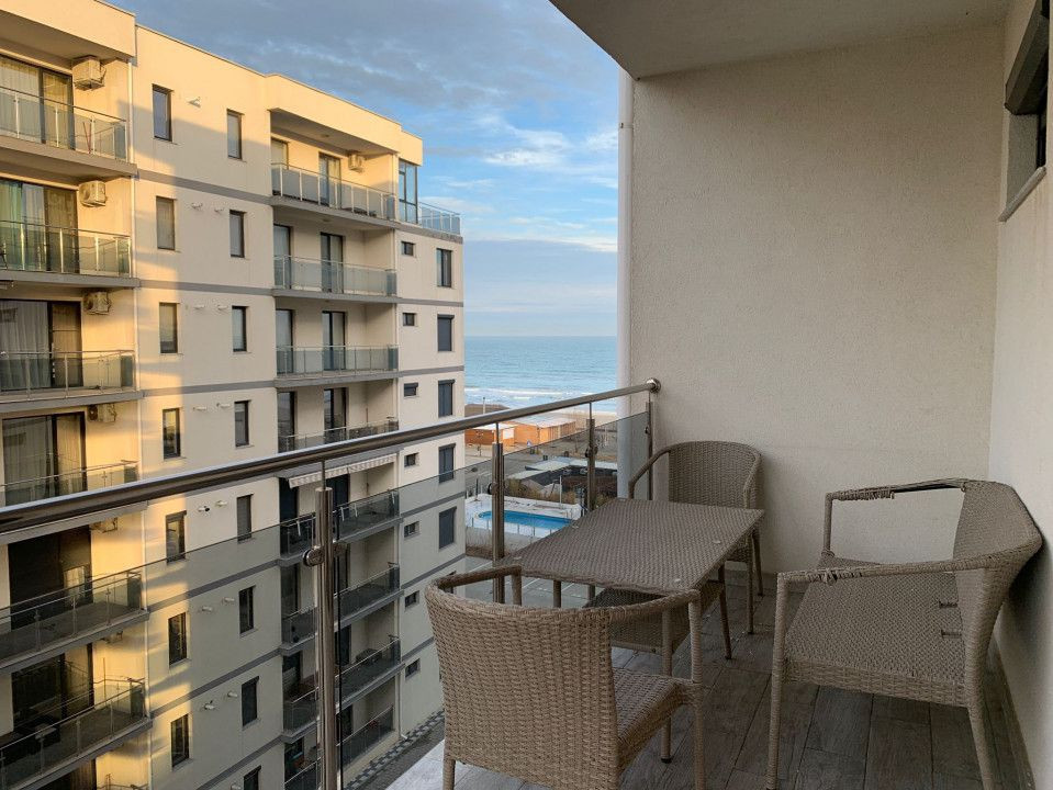 Apartament cu 2 camere și vedere la mare, la 80 de m distanta fata de plaja
