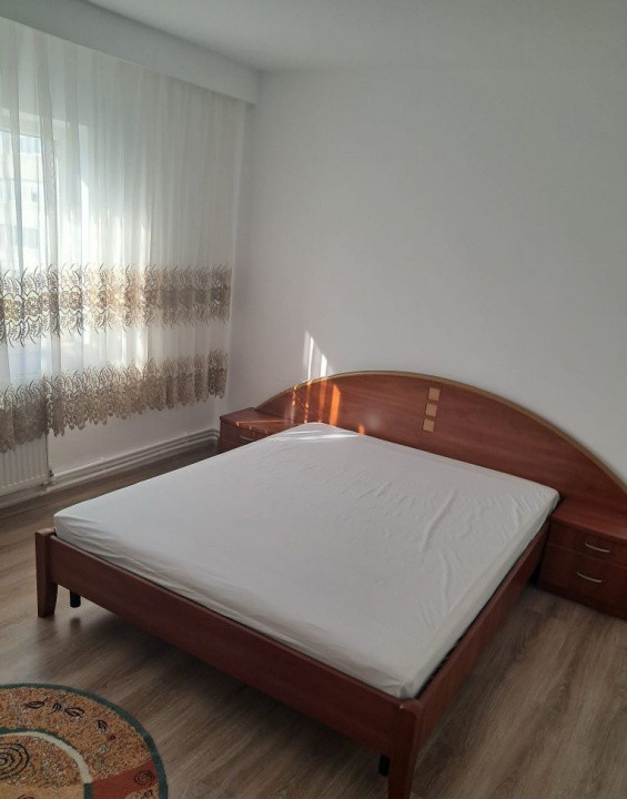 Apartament 2 camera /  64 mp / zona I C Bratianu / centrală pe gaz 