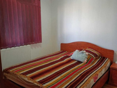 Apartament 2 camera /  60 mp / zona Poarta 6 / centrală pe gaz / aer condiționat