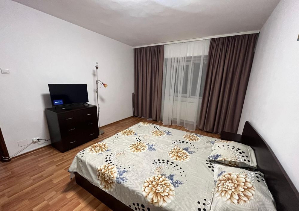 Apartament 2 camere /   60 mp / zona institutul de marina / centrală proprie 
