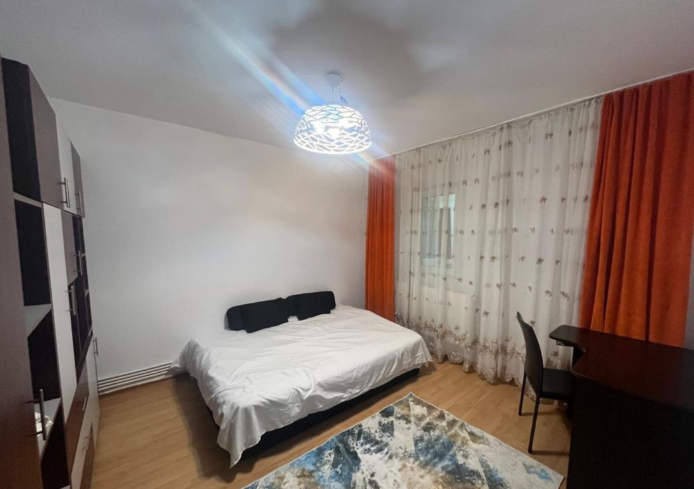 Apartament 2 camere /   60 mp / zona institutul de marina / centrală proprie 