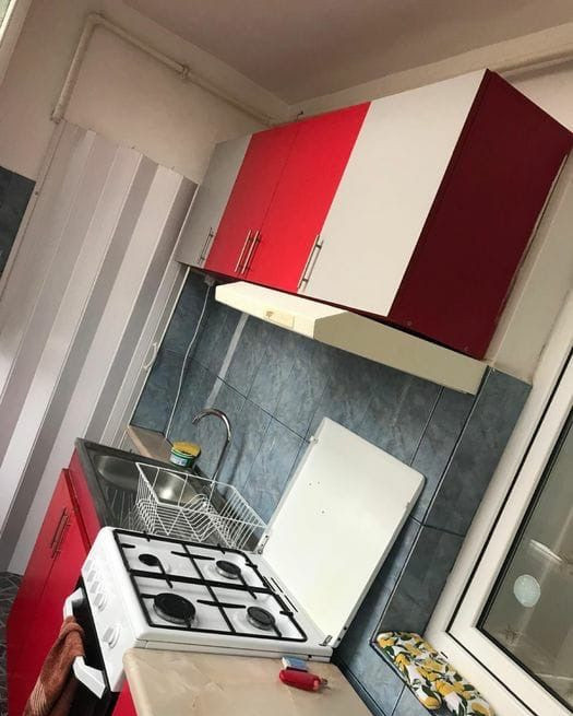 Apartament 2 camere /   60 mp / zona institutul de marina / centrală proprie 