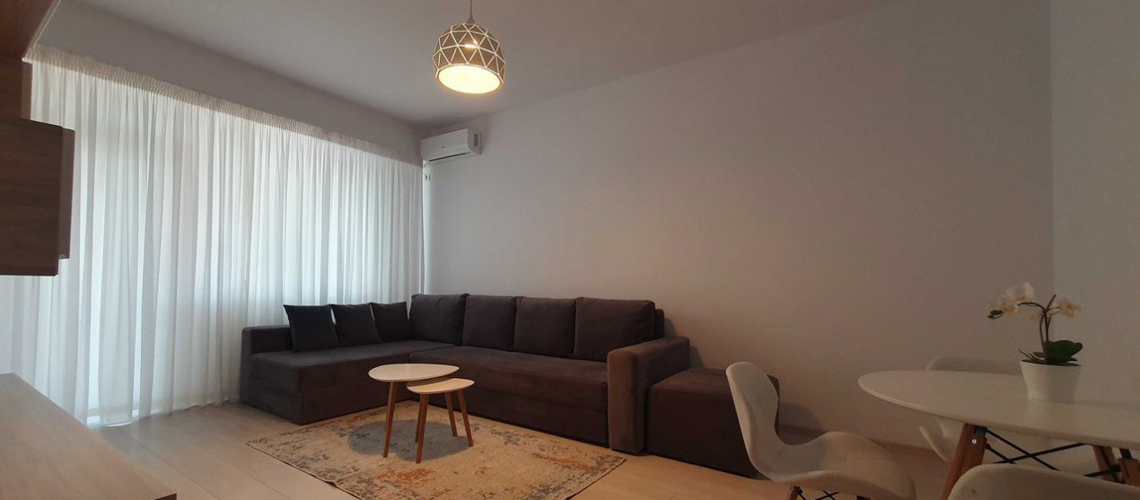 Apartament 2 camere /  68 mp / zona Tomis / centrală proprie / lift / AC 