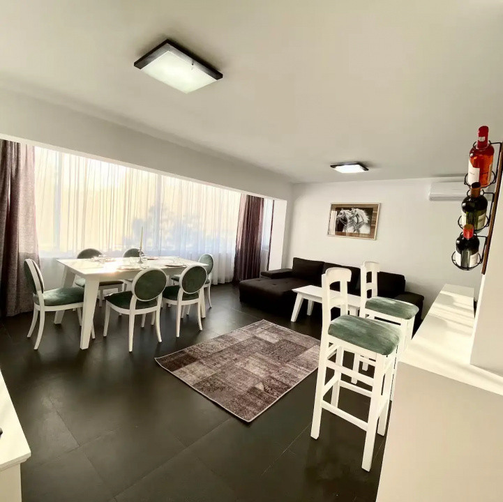 Apartament 3 camere /  90 mp / zona Faleză Nord / Centrală proprie / AC 