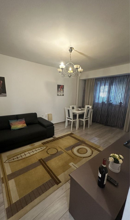 Apartament 2 camere /  43 mp / zona Bdul 1 Decembrie / AC / Parter / 