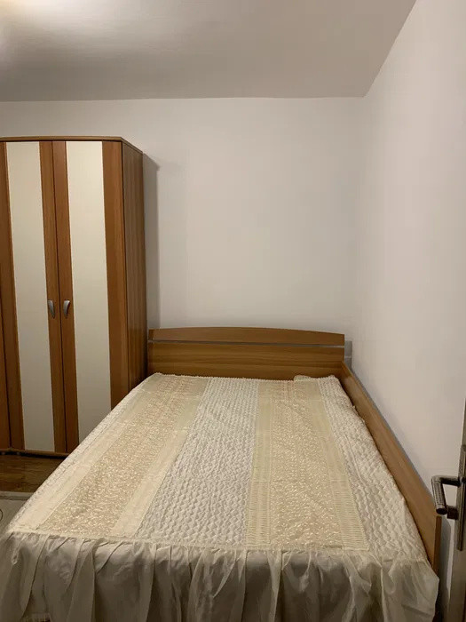 Apartament 2 camera /  60 mp / zona Casa de cultura / centrală proprie 