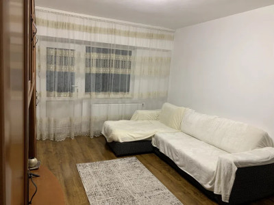 Apartament 2 camera /  60 mp / zona Casa de cultura / centrală proprie 