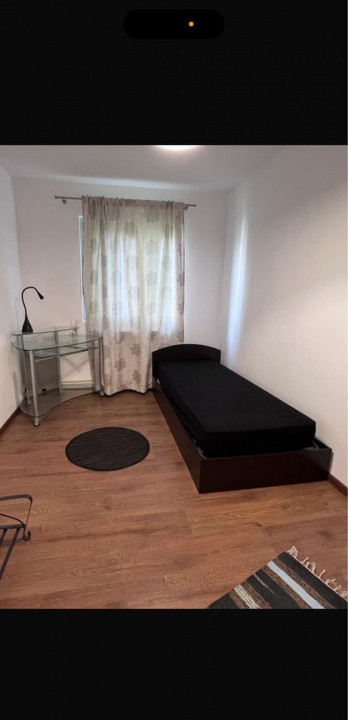 Apartament 3 camera /  60 mp / zona km 5 / AC / centrală proprie / loc parcare