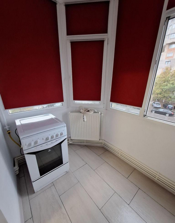 Apartament 2 camere /  60 mp / zona Institutul de Marina / centrală proprie / AC