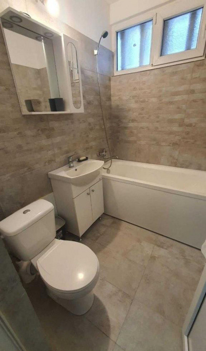 Apartament 2 camere | Tomis 1 | Proaspat renovata | Loc de parcare 