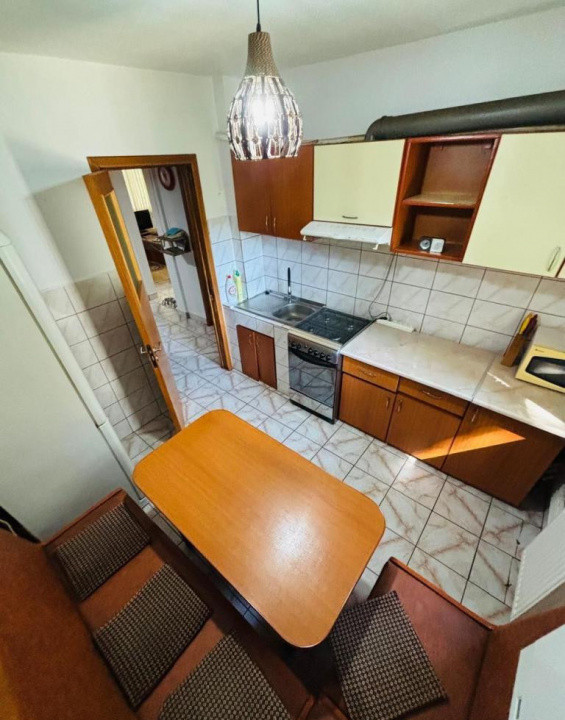 Apartament 3 camere /  57 mp / zona inel 1 / Centrală / AC