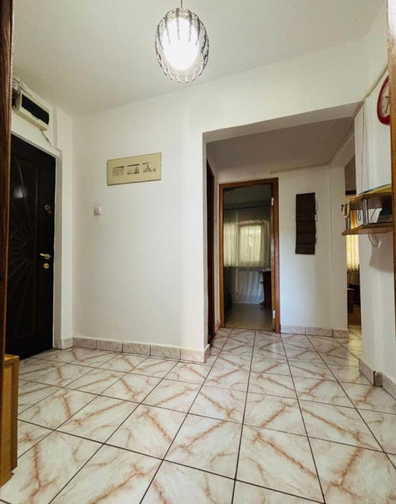Apartament 3 camere /  57 mp / zona inel 1 / Centrală / AC