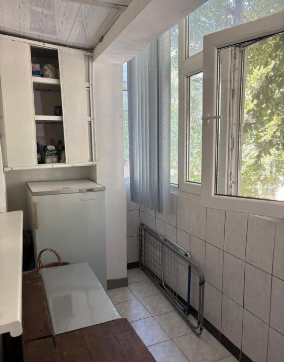 Apartament 3 camere /  57 mp / zona inel 1 / Centrală / AC