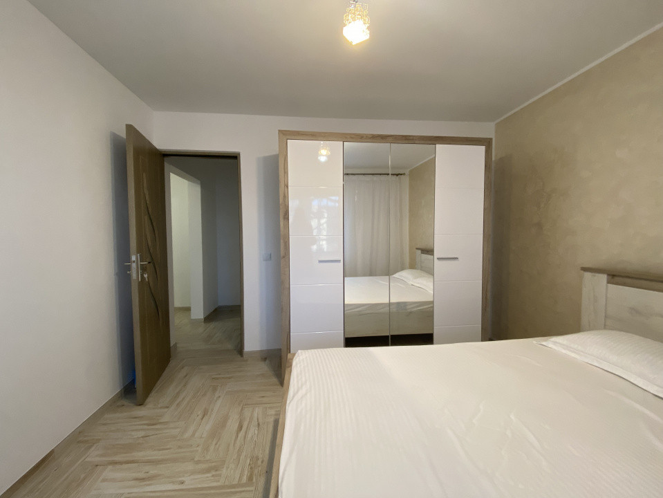 Apartament 2 camere decomandat | Soveja | Renovat 2025