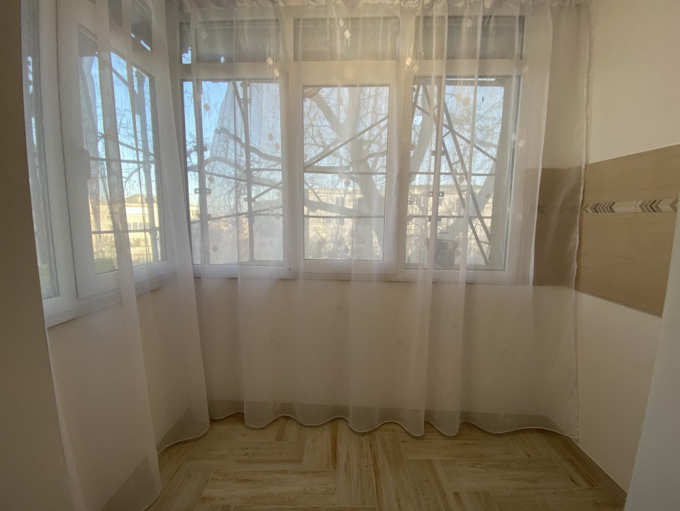 Apartament 2 camere decomandat | Soveja | Renovat 2025