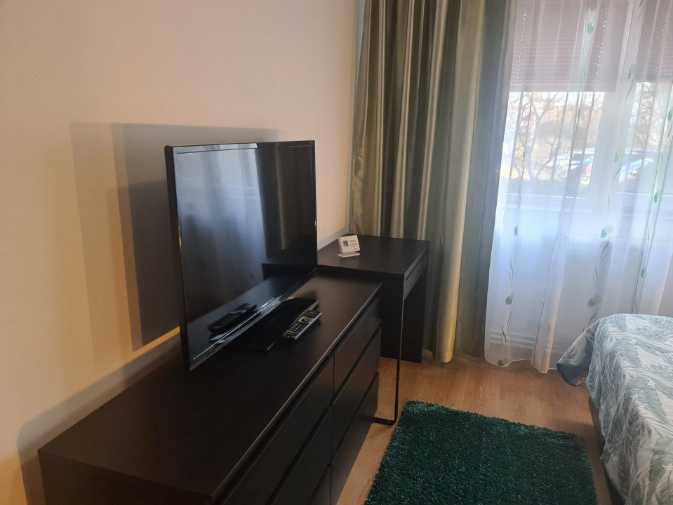 Apartament 2 camere /  53 mp / zona CET / centrala proprie / AC / 