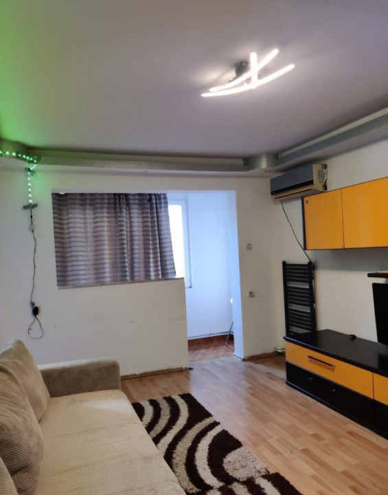 Apartament 3 camere /  54 mp / zona Gara / AC / centrala proprie / izolat temic