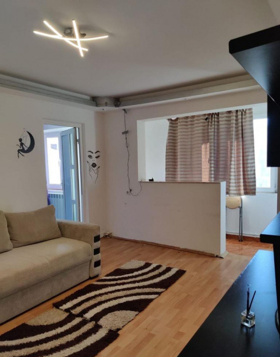 Apartament 3 camere /  54 mp / zona Gara / AC / centrala proprie / izolat temic